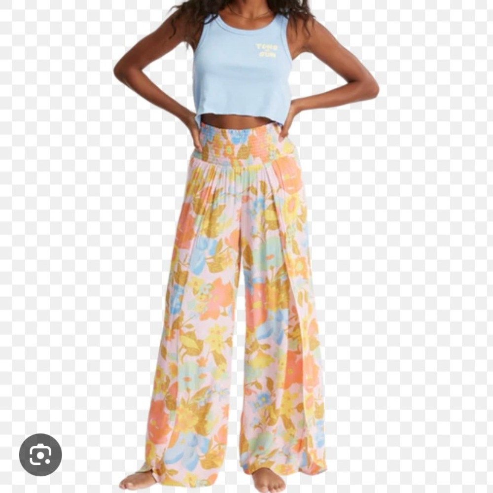 Billabong Wandering Soul 2 Pants - Black with Flowers Size M